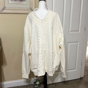 Cream colored light weight Makobi Jacket